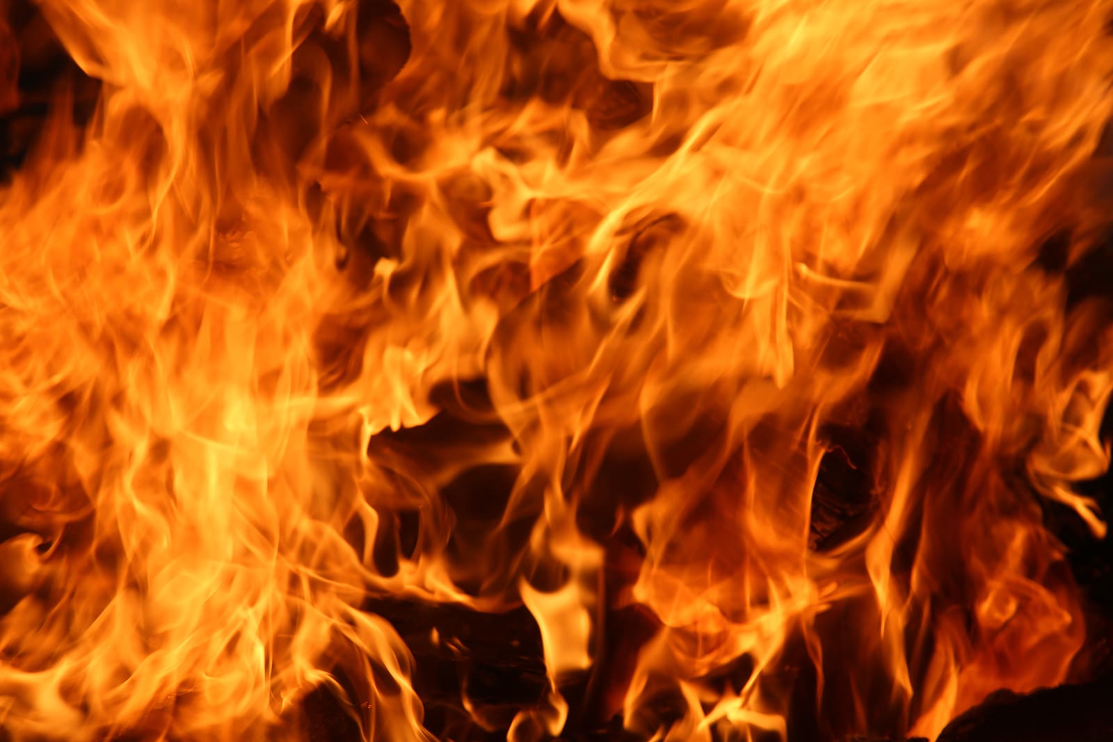 Stella Blues Restaurant and Bar - Grease Fire
