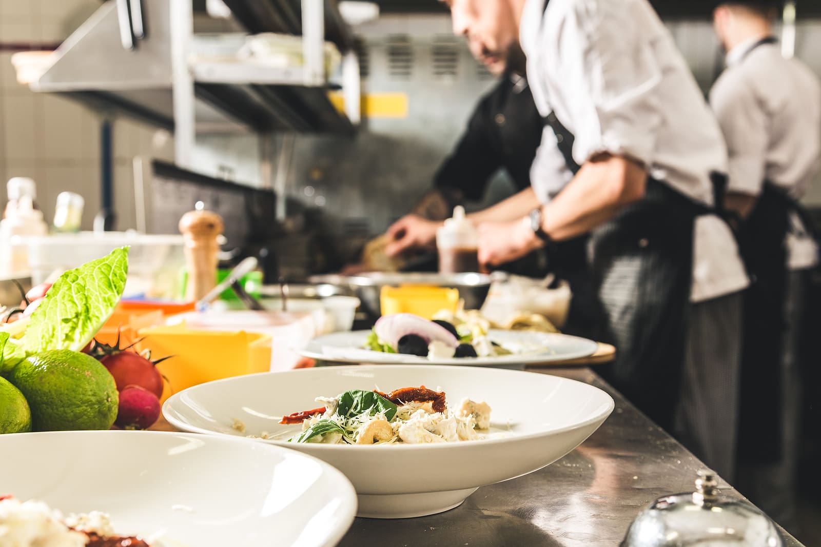 Restaurant Industry Expected to Add Jobs
