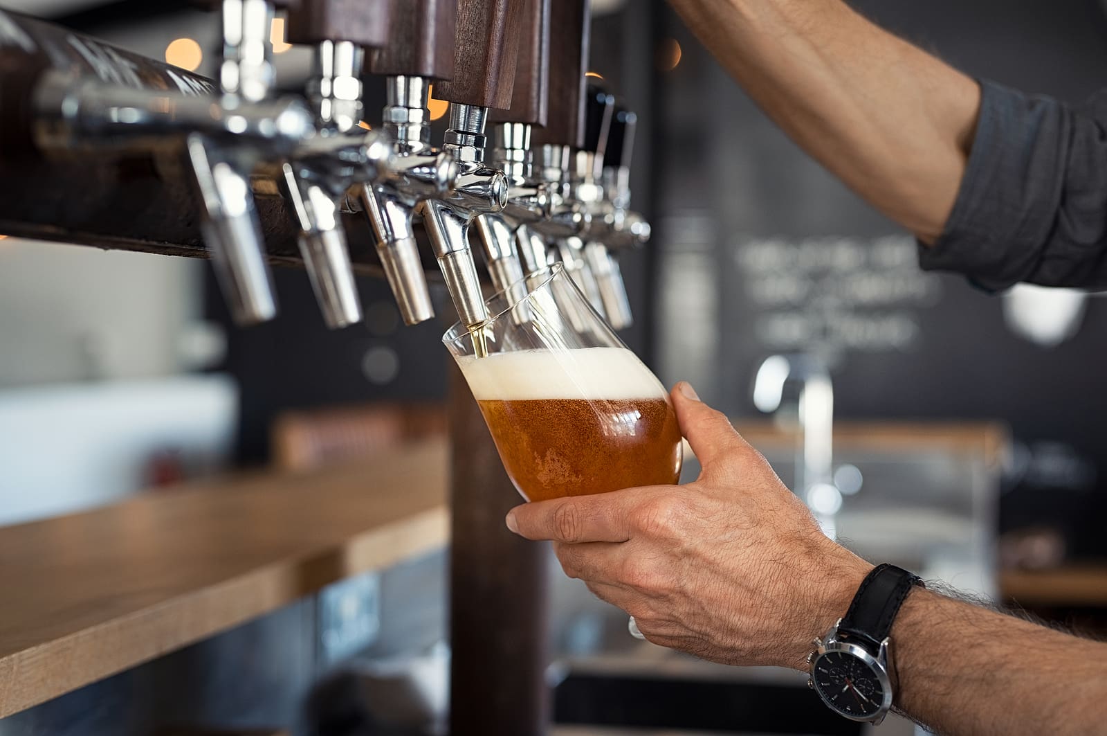 Hattrick's Irish Sports Pub - Events - Specials - June